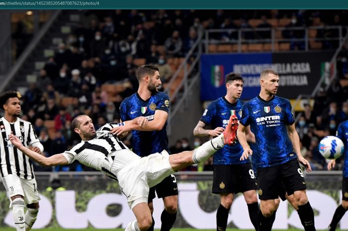 Pasca Inter Milan ditahan imbang Juventus, eks bek Nerazzurri, Giuseppe Bergomi, menyebutkan bahwa kalau ada Romelu Lukaku laga berakhir 3-0.