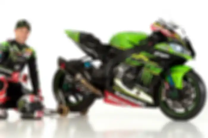 Jonathan Rea merasa bangga pernah balapan bareng Cal Crutchlow