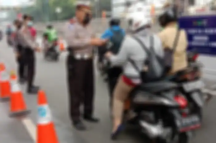 Ilustrasi aturan perjalanan darat selama mudik di masa Nataru.