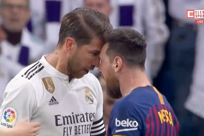 Kapten Real Madrid, Sergio Ramos, berdebat dengan kapten Barcelona, Lionel Messi. Keduanya akan beraksi di el clasico.