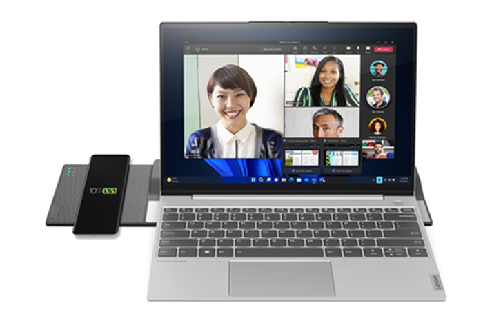 Tampilan ThinkBook Wireless Dock