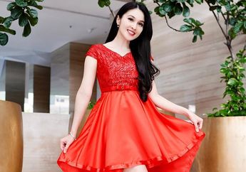 Licin Bak Porselen, Begini Penampilan Putih Mulus Sandra Dewi Setelah Mandi