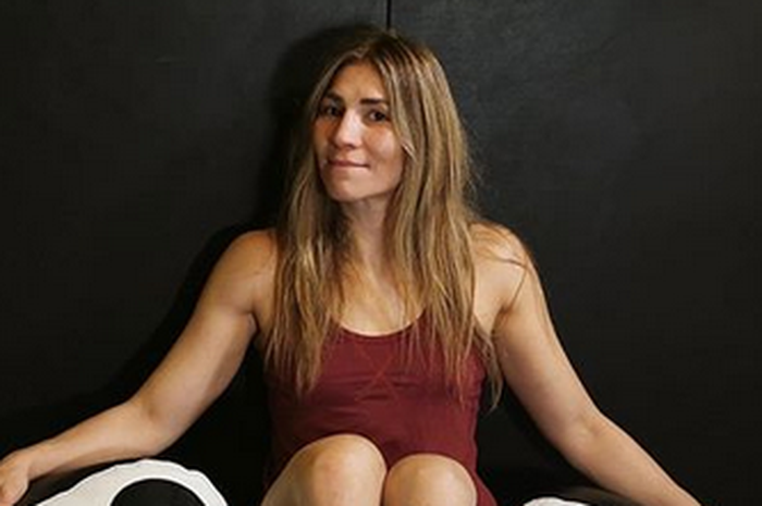 Petarung wanita UFC, Irene Aldana