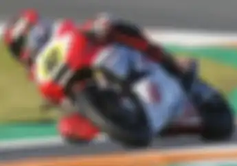 Liputan Langsung Riswan Feol Valencia, Spanyol: Cara Dimas Ekky Mengurangi Rasa Sakit Setelah Jatuh di Kualifikasi Moto2 CEV Repsol Valencia
