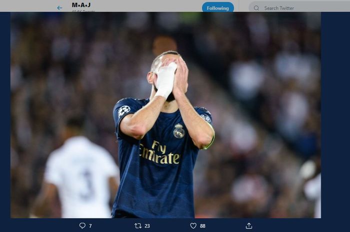 Ekspresi Karim Benzema saat melawan Paris Saint-Germain (PSG) pada laga Grup A Liga Champions di Stadion Parc des Princes, Rabu (18/9/2019) waktu setempat atau Kamis dini hari WIB.