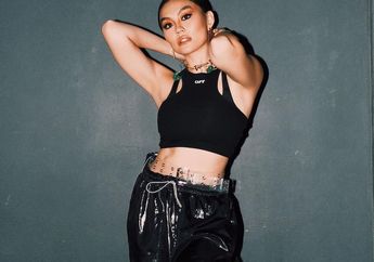 Pamer Foto Didekap Seorang Pria, Agnez Mo Banjir Ucapan Selamat dari Gading Marten Hingga Sandra Dewi