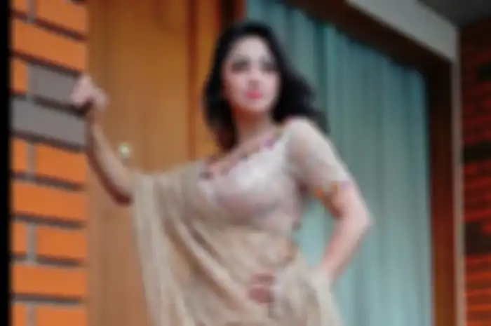Dewi Perssik