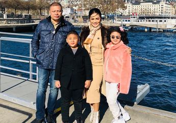 Cintanya Terlanjur Mentok ke Raul Lemos, KD Pamer Anaknya Kini Punya Kewarganegaraan Portugal, Indonesia, dan Timor Leste Sekaligus: Saat Ini Amora dan Kellen Punya 3 Warga Negara!