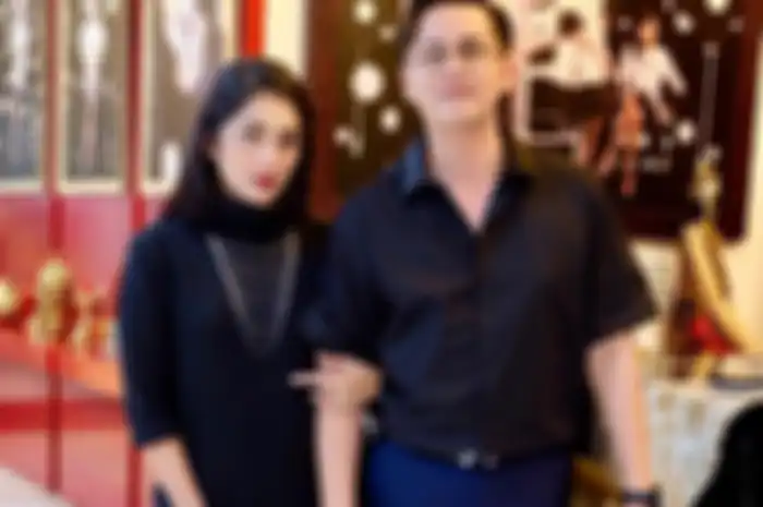 Ussy Sulistyawati dan Andhika Pratama