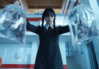 5 Tips Membuat Kostum Wednesday Addams untuk Halloween, Siap Berubah Jadi Si Manis yang Misterius!