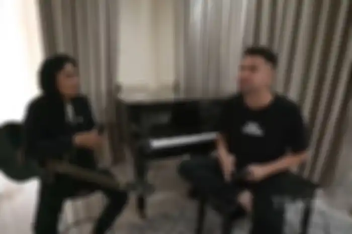 Aris Idol dan Raffi Ahmad.