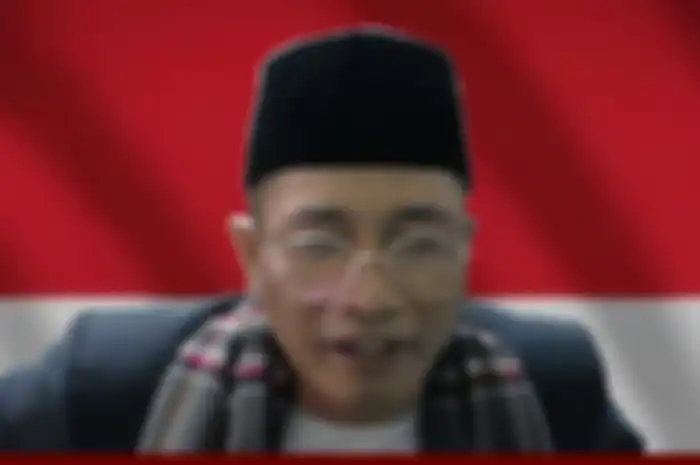 Foto tampang Youtuber Muhammad Kece yang bikin Majelis Ulama Indonesia (MUI) murka banyak dicari di media sosial.