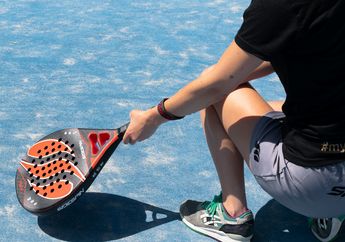 Bagaimana Teknik Pegang Raket Padel yang Benar? Berikut Tipsnya