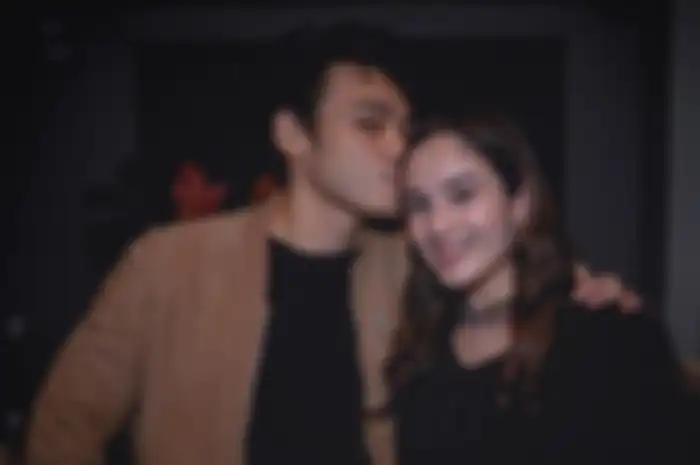 Rob Clinton dan Chelsea Islan