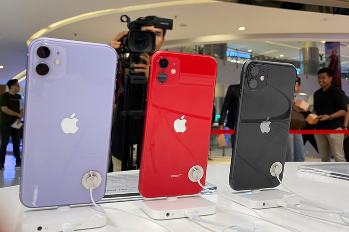 Pilihan warna iPhone 11.