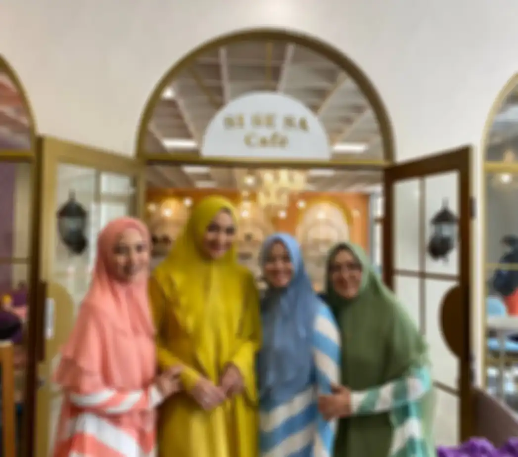 Sansa Enandera, Citra Kirana,Senaz Nasansia, Merry Pramono (Kanan ke Kiri), dalam acara A Nice Morning with The New Brand Ambassador Si.Se.Sa 