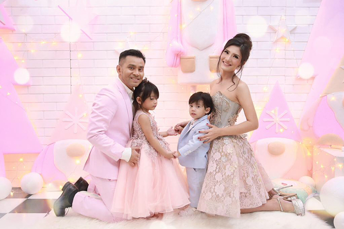 Keluarga Judika dan Duma Riris
