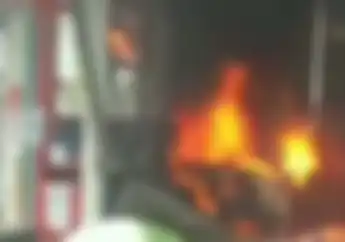 Makassar Gempar, Pom Bensin Tiba-tiba Terbakar Hebat, Pengantre Bensin Kocar-kacir