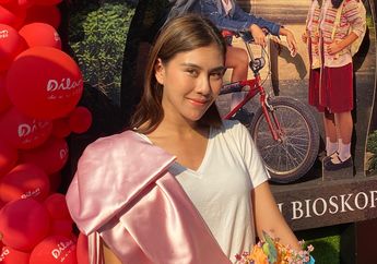 Berangkat Haji Tahun Ini, Syahnaz Shadiqah Tak Lupa Bawa Bekal Sambal