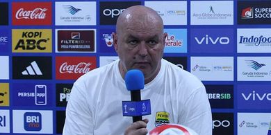 Sang Juara Bertahan Awali Super League 2025-2026 dengan Kemenangan, Bojan Hodak Senang Persib Tekuk Semen Padang