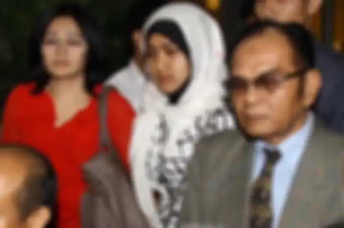 Fany Octora, dinikahi pejabat lalu diceraikan 4 hari kemudian lewat SMS