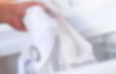 Tak Takut Lagi Dinyinyirin Tetangga Karena Miliki Gorden Kotor nan Dekil, Tinggal Siapkan Bahan Dapur Ini di Rumah