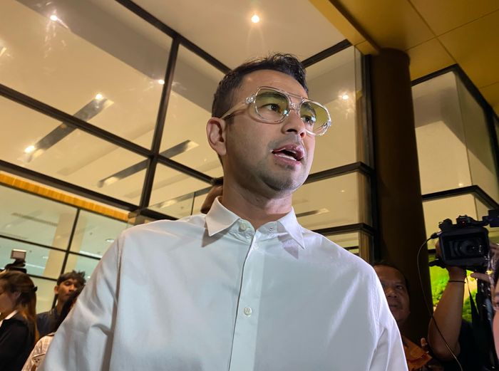 Raffi Ahmad saat Grid.ID jumpai di kawasan BSD, Tangerang Selatan, Kamis (1/2/2024) malam.