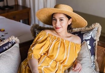 Yang Masih Pakai Daleman Belasan Ribu Auto Mundur, Usai Pakai Kalung Rp 240 Juta, Nagita Slavina Bikin Geleng-geleng Kepala Gegara Pakai Tanktop Polos Putih Seharga Segini!