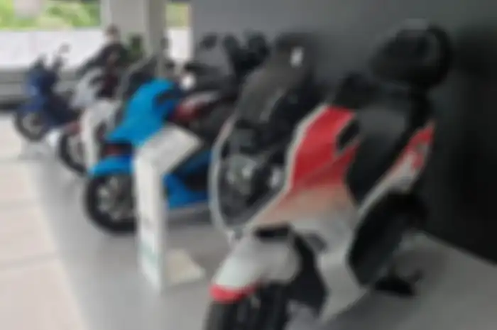 Ilustrasi subsidi motor listrik tidak ada dalam APBN 2023.
