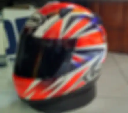 helm arai