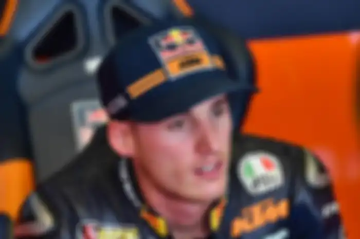 Kabar kepindahannya ke Repsol Honda kembali muncul, Pol Espargaro bilang itu cuma gosip dan tak akan pindah hanya karena uang