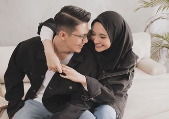 Suaminya Dilaporkan Polisi oleh Medina Zein, Zaskia Sungkar Tulis Pesan: Dikhianati, Difitnah Itu Biasa