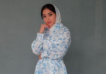 Nikita Willy Tampil Elegan Santun Pakai Gaun Serba Putih, Netizen Langsung Heboh Sebut Dirinya Lakukan Sesi Prewedding