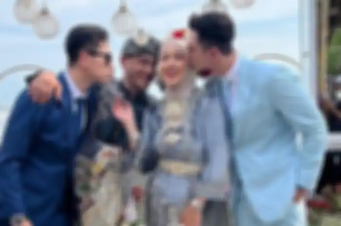 Venna Melinda dan Ferry Irawan resmi menikah