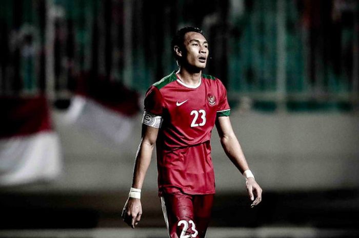 Hansamu Yama Pranata dalam laga uji coba timnas Indonesia kontra Korea Selatan di Stadion Pakansari, Bogor, Sabtu (23