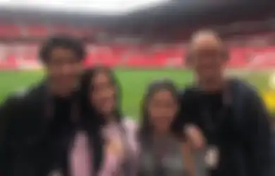 Tak Pernah Nongol ke Publik Usai Cerai, Mantan Suami Pertama Iis Dahlia Ternyata Miliki Profesi Tak Sembarangan, Inilah Sosoknya yang Kerap Buat Penasaran