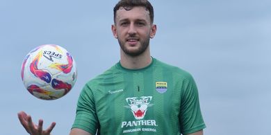 Adam Przybek Hilang saat Persib Menang, Penyebabnya Dosa Masa Lalu