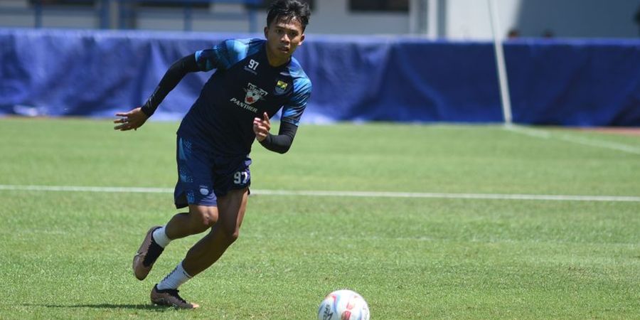 Bursa Transfer Liga 1 - Edo Febriansah Tinggalkan Persib Gabung Dewa United: Ini Klub yang Sangat Profesional!