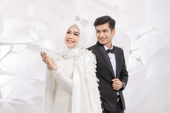 Potret foto sebelum perempuan menikah dari pasangan Ricis dan Ryan.