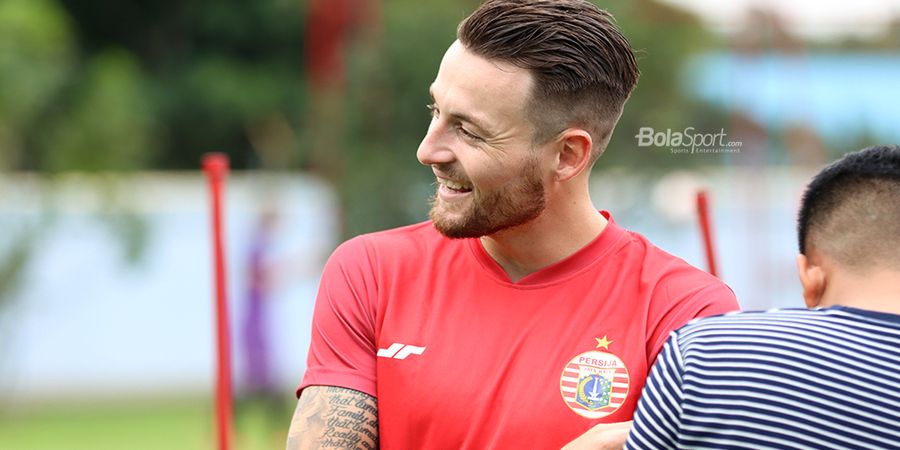 Eks Pemain Persija Marc Klok Pakai Nomor Punggung Unik di Persib