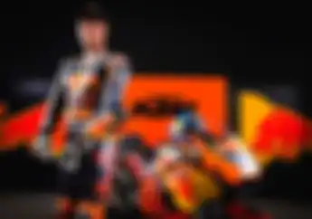 Mika Kallio Gagal Jadi Pembalap Inti KTM, Bradley Smith Dipertahankan, Ini Alasannya?