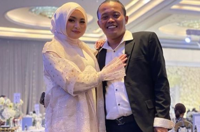 Sule dan Nathalie Holscher 