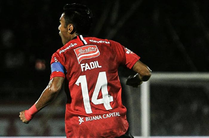 Gelandang Bali United, Fadil Sausu, merayakan gol yang diciptakannya ketika melawan Perseru Badak Lampung di Stadion Kapten I Wayan Dipta, Gianyar,  Selasa (22/10/2019).