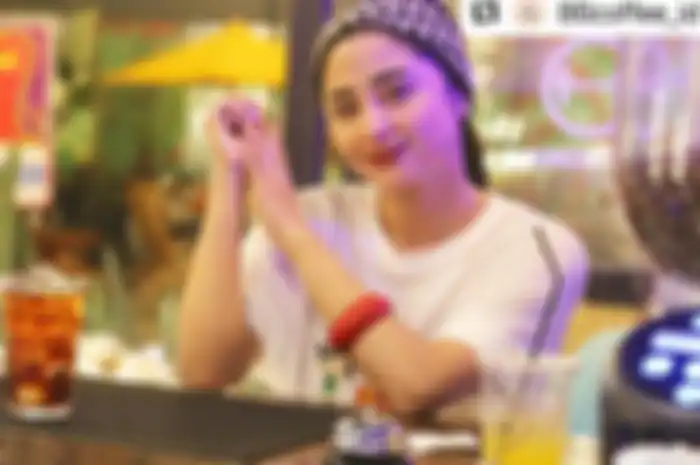 Dewi Perssik ceritakan pengalamannya menikah dengan Saipul Jamil dan Aldi Taher