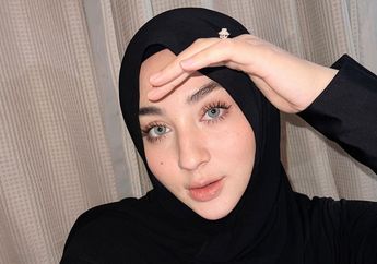 Margin Wieheerm Semakin Mantap Berhijab, Istri Ali Syakieb Pamer OOTD Hijab Sambil Pakai Tas Hermes!