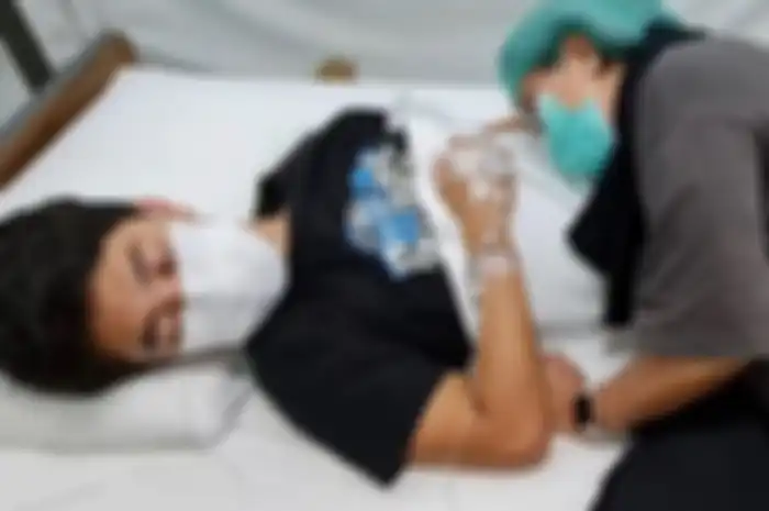 Justin Frederick anak anggota DPR mengacungkan jari tengah gegara barang kesayangannya dirusak Ketum Pemuda Bravo 5.