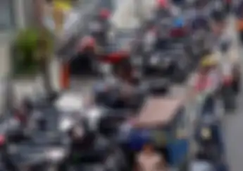 ETLE Mobile Incar Motor atau Mobil yang Parkir Sembarang di Pinggir Jalan atau Trotoar