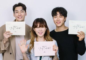 Drama Terbaru KBS 'Hello? It's Me!' Telah Melakukan Pembacaan Naskah, dengan Kim Young Kwang, Choi Kang Hee, dan Eum Moon Suk Sebagai Pemeran Utama