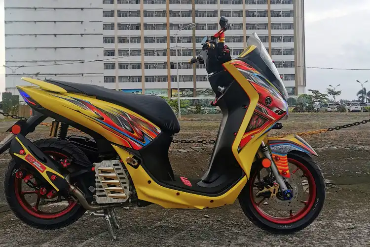 Nyentrik, Modifikasi Motor Yamaha Lexi Juara Customaxi 2021 Kelas Daily Use