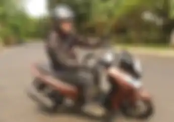 Pakai Tangki Model Begini, Motor Yamaha Lexi Dijamin Jarang ke Pom Bensin
